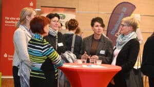 061125 /  Der Marktplatz Gute Geschäfte am Donnerstag, 06. November 2025
in der Kinder- und Jugendbildungsstätte Winfriedhaus, Tal Naundorf 29, 01744 Dippoldiswalde
Foto: Holm Helis
Dresden
06.11.2025
